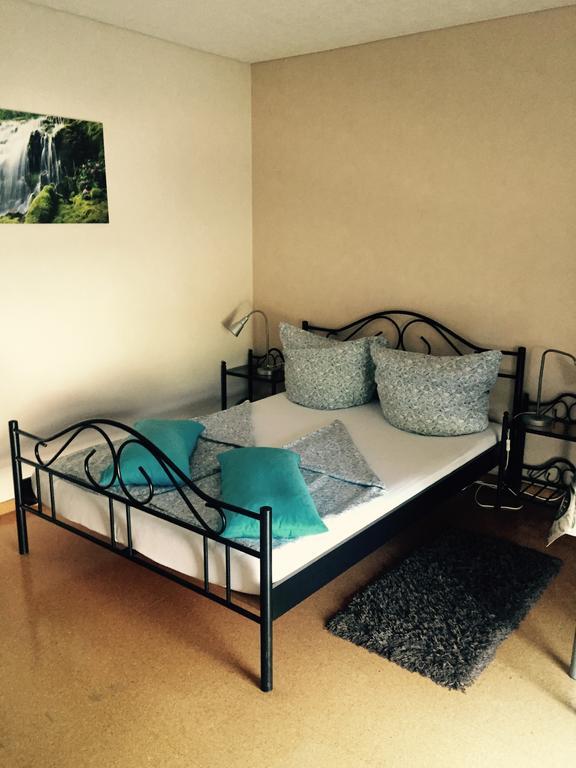 A & J Ferienwohnung Hirsch Rust Rom bilde